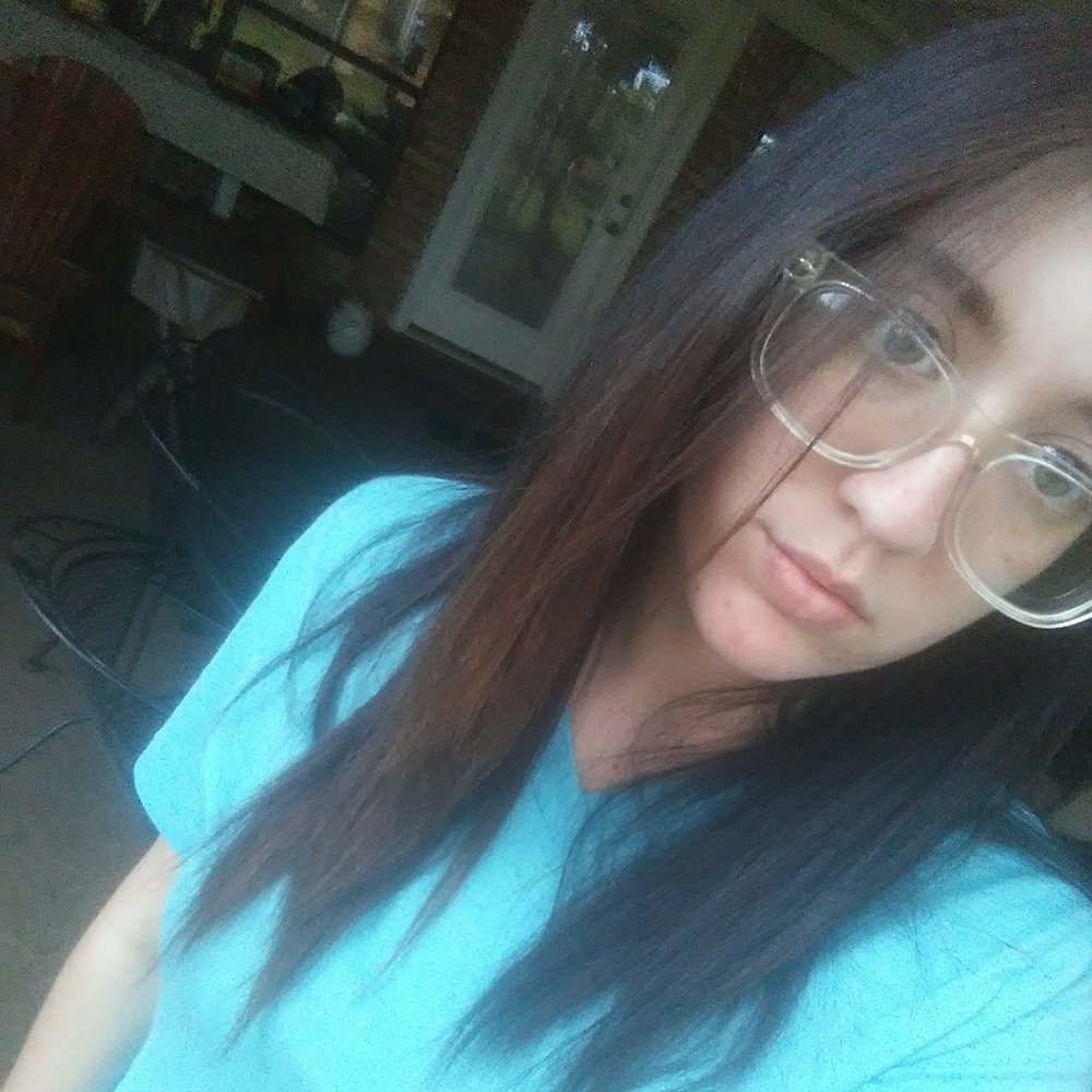 Meet your Posher, Haley